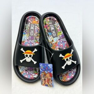 One Piece Men’s Slide/Slip-on Sandals Black with multicolor & Skull sz 10
